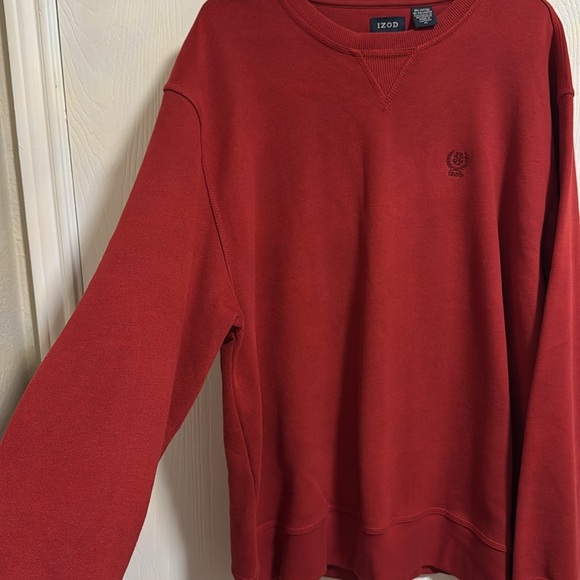 IZOD Logo Men’s Red Sweatshirt‎ Soft Warm XL Long Sleeves Crew Neck Embroidered - Picture 9 of 11